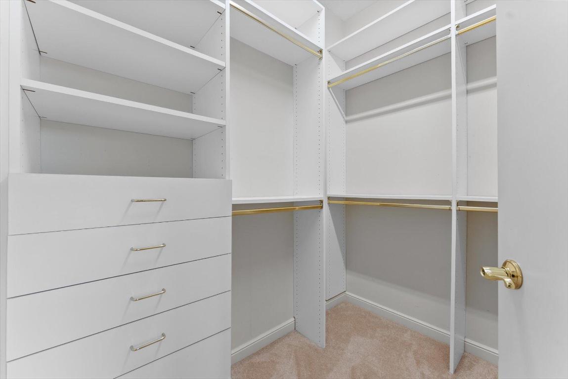 ISLAND IN THE GROVE - Residential Lease