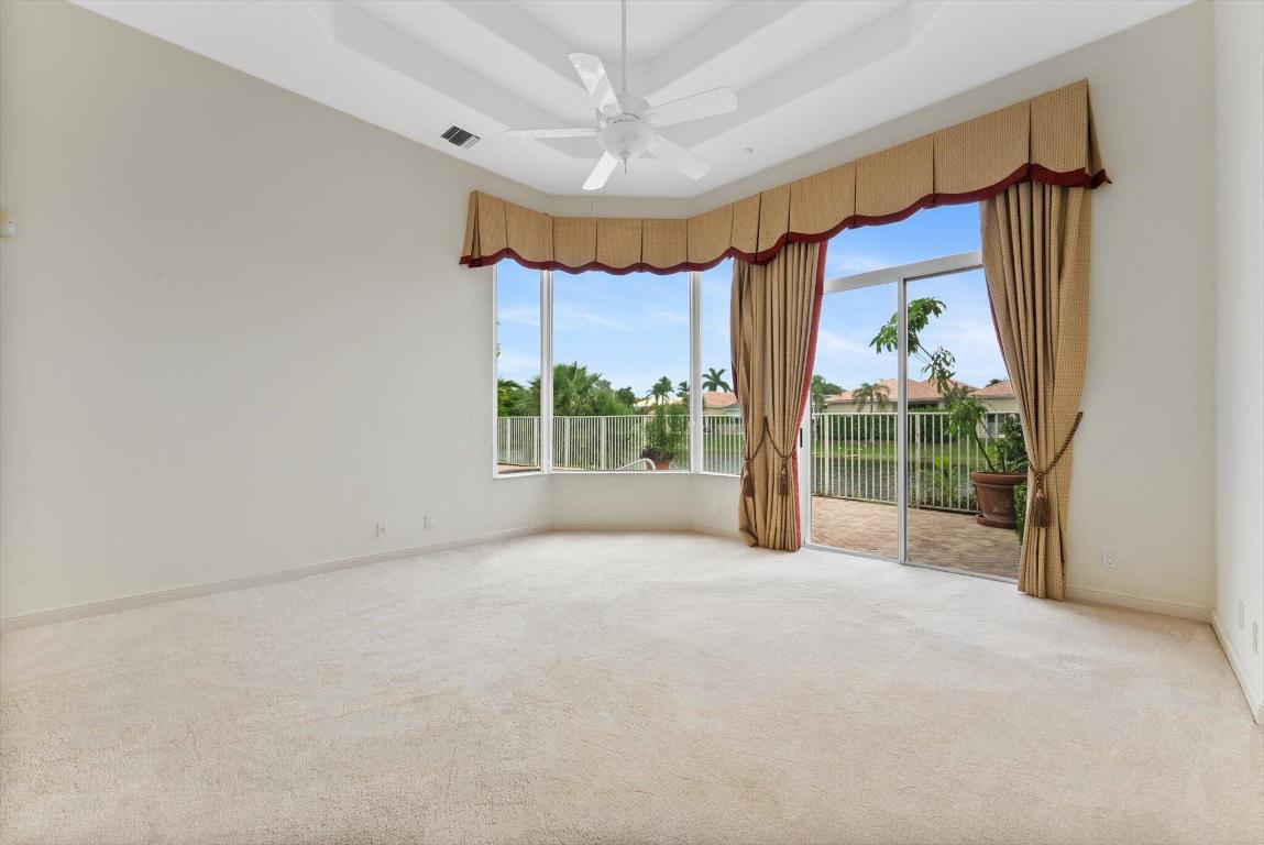 ISLAND IN THE GROVE - Residential Lease