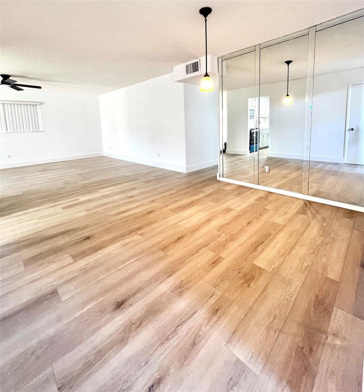 Arrowhead Condo V - Residential Lease