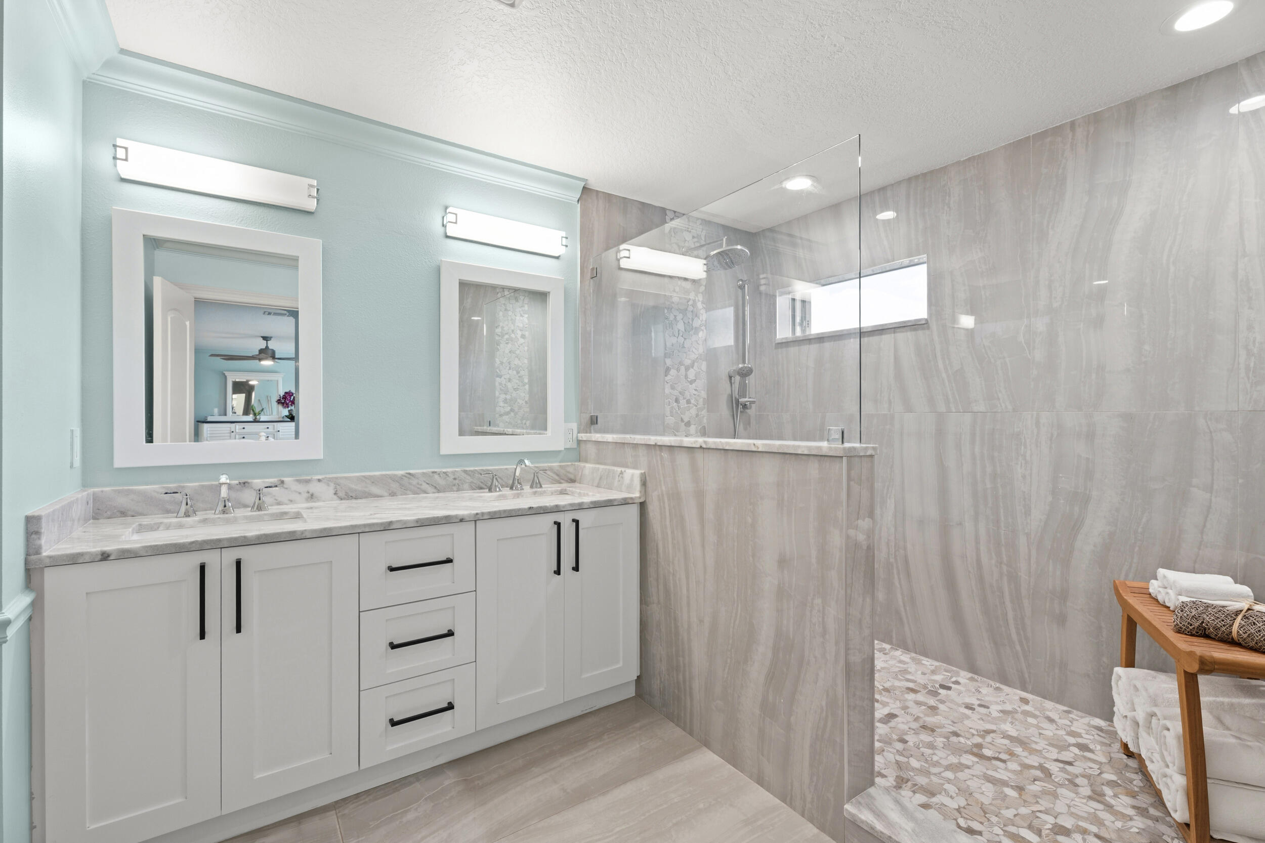 MARTINS CROSSING - Residential