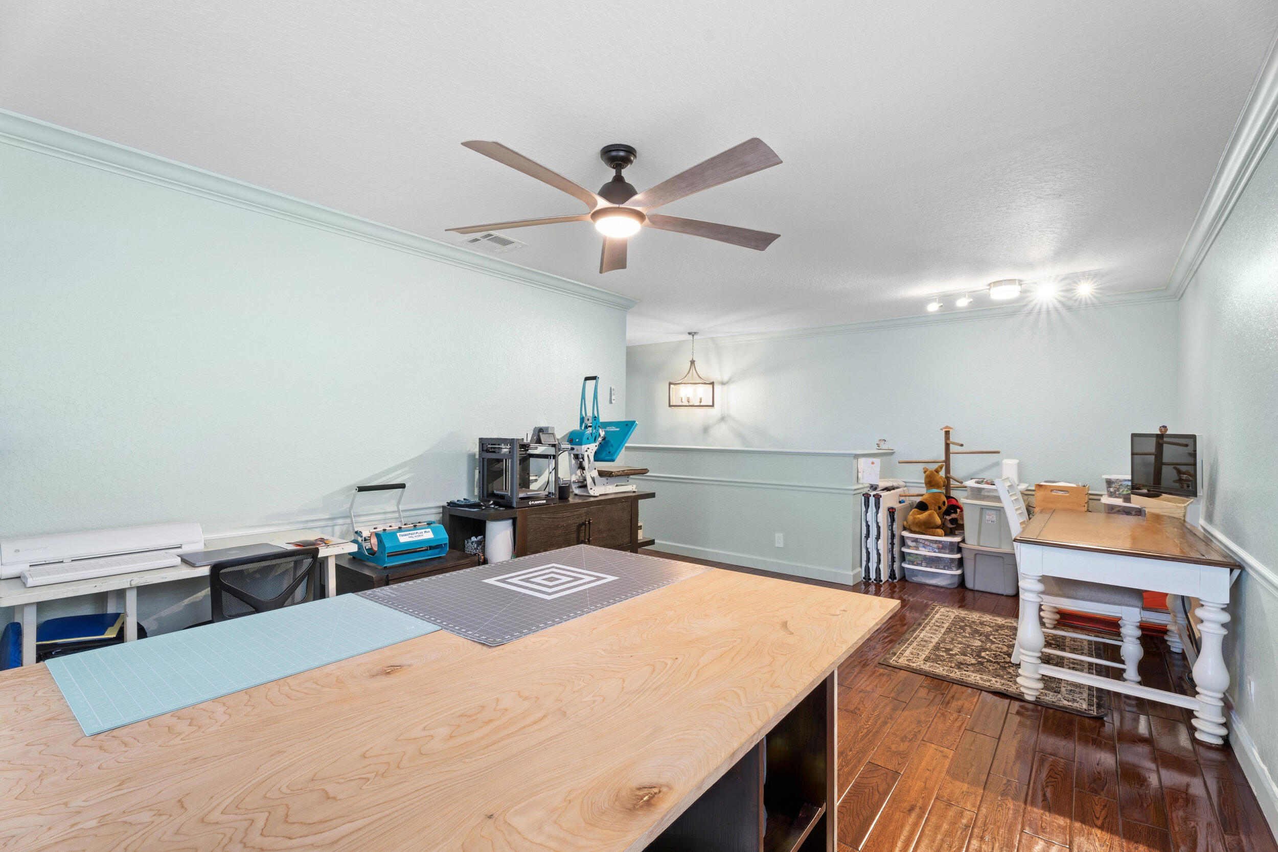 MARTINS CROSSING - Residential