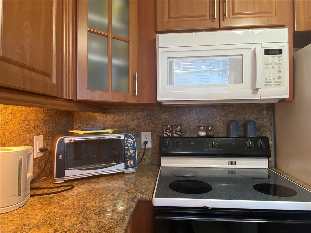 CENTURY VILLAGE EAST - Residential