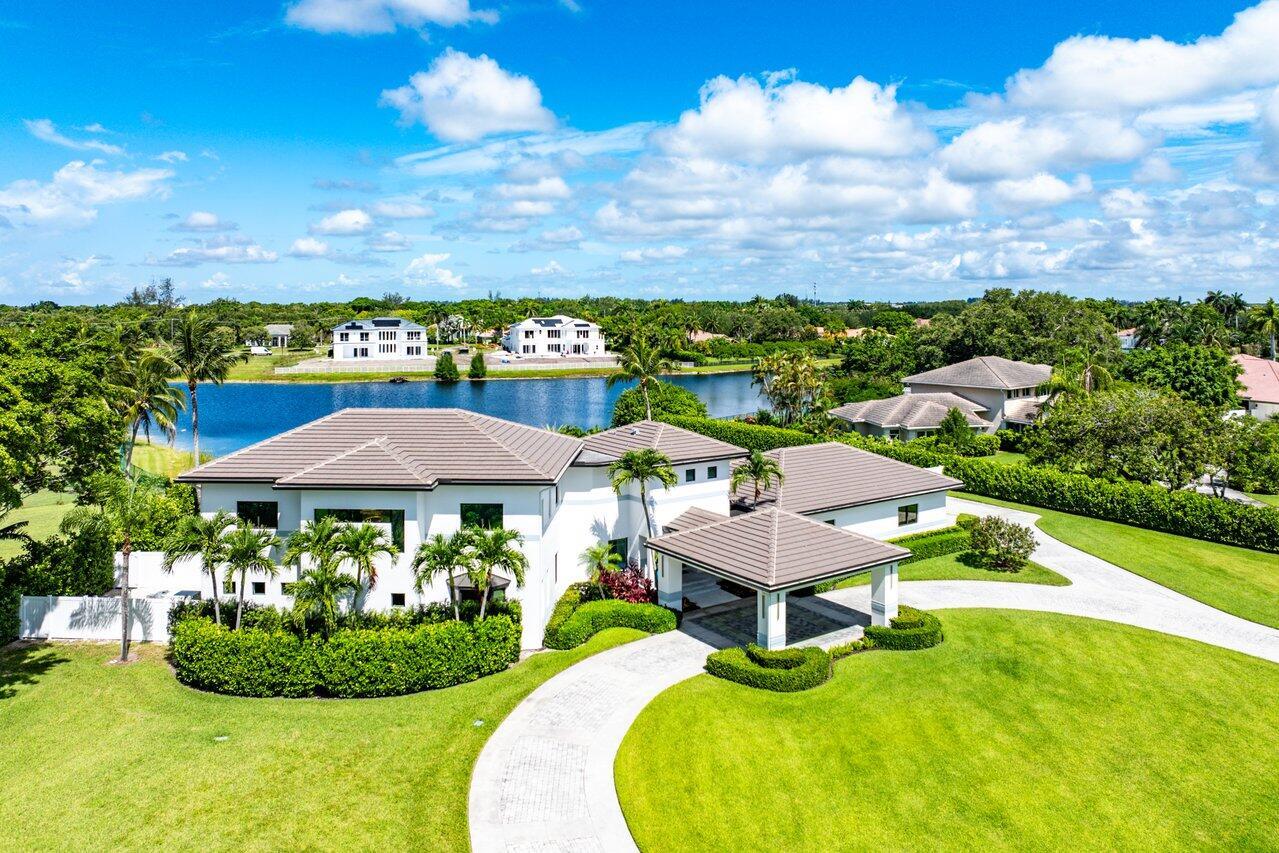 DELRAY LAKES ESTATES - Residential