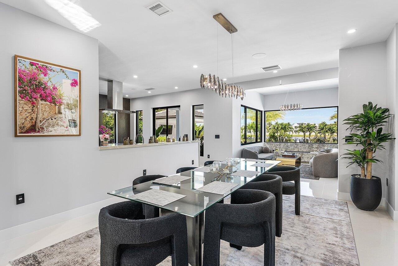 DELRAY LAKES ESTATES - Residential