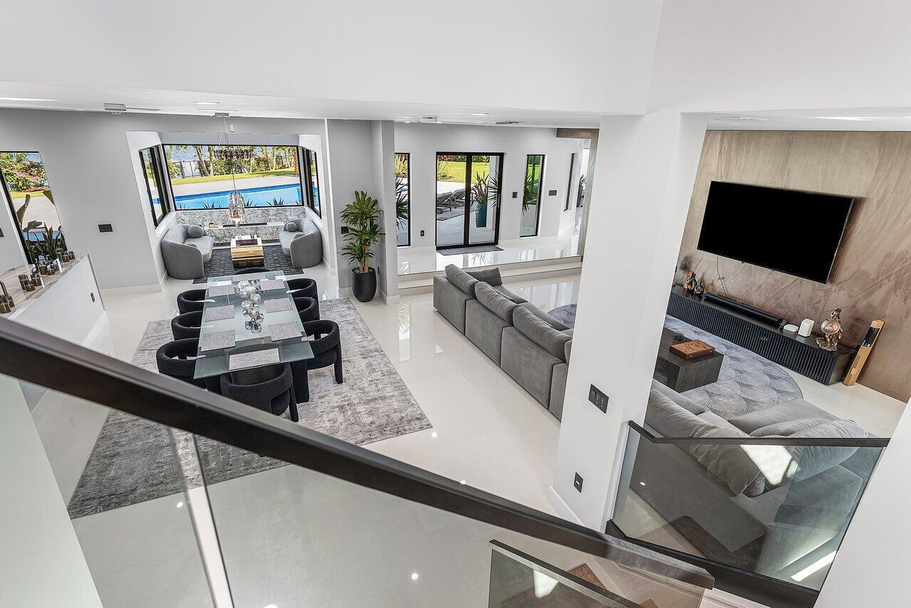 DELRAY LAKES ESTATES - Residential