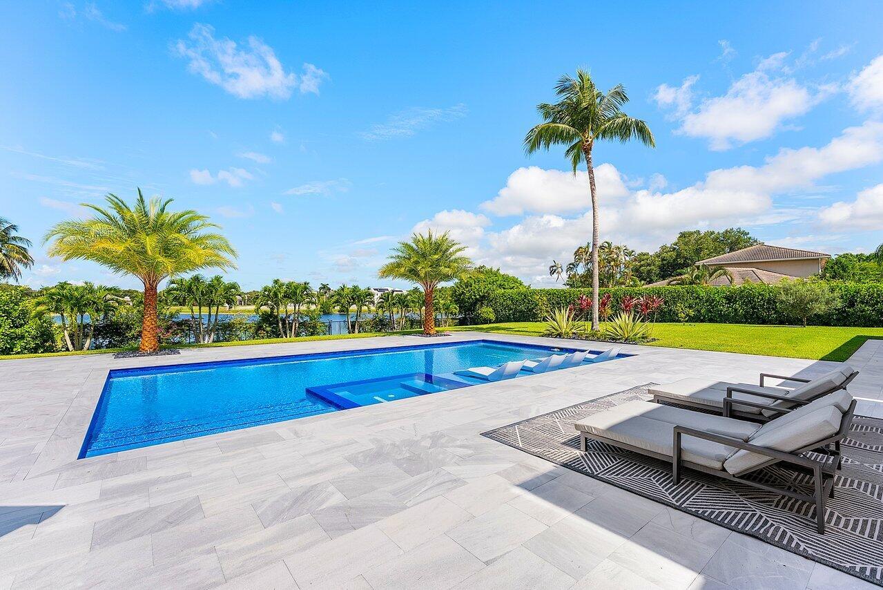 DELRAY LAKES ESTATES - Residential
