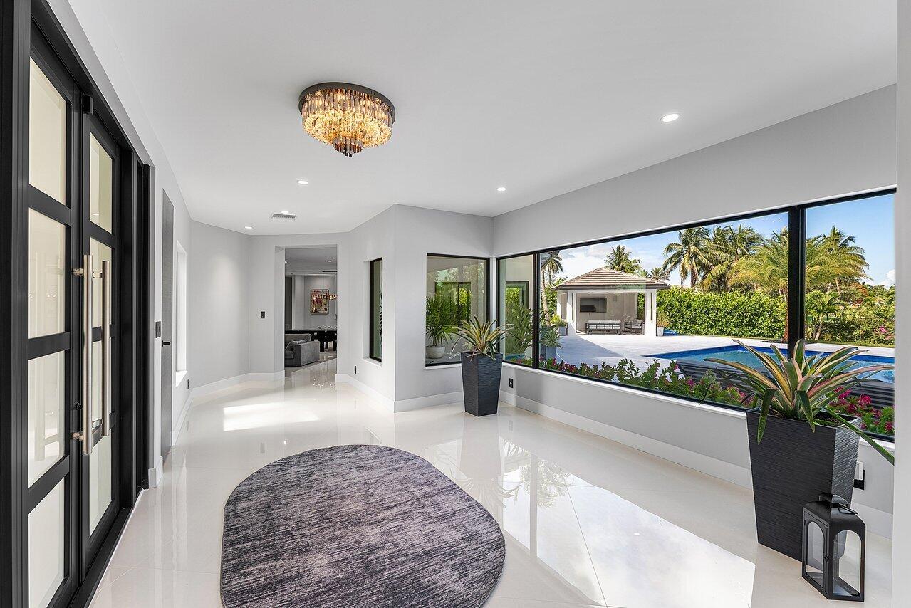 DELRAY LAKES ESTATES - Residential