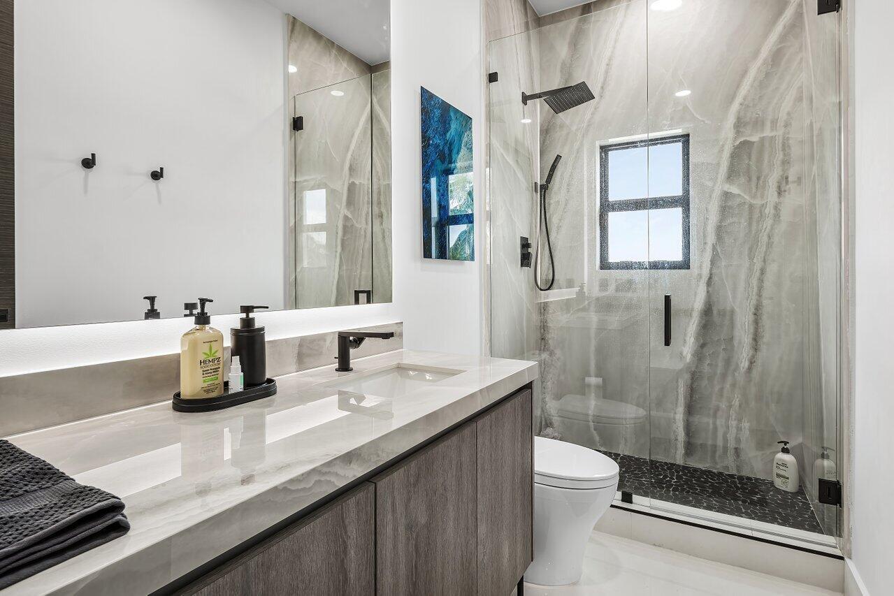 DELRAY LAKES ESTATES - Residential