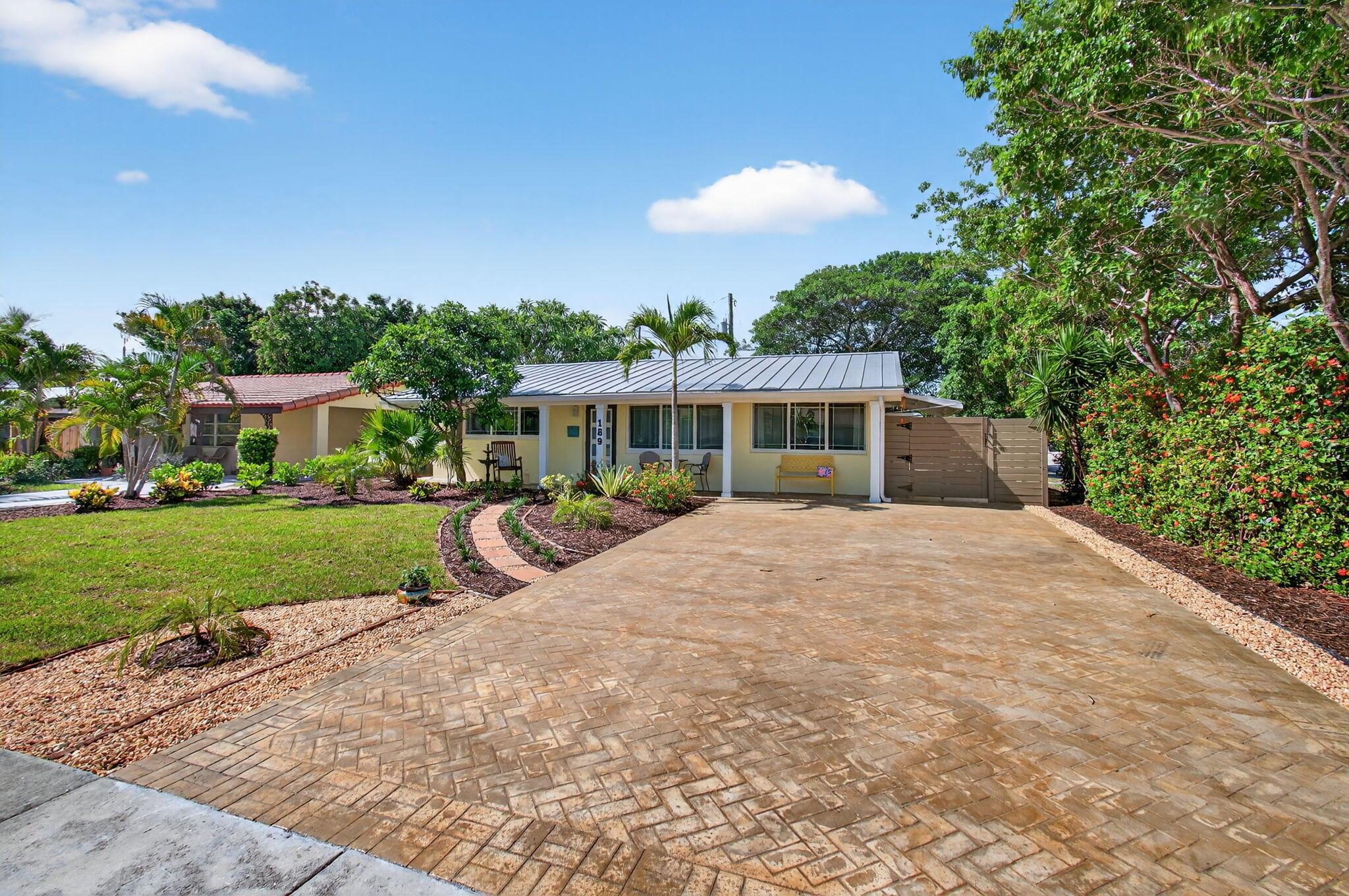 189 Harvard Drive, Lake Worth Beach, FL, 33460/$875,000 2 189 Harvard Drive
