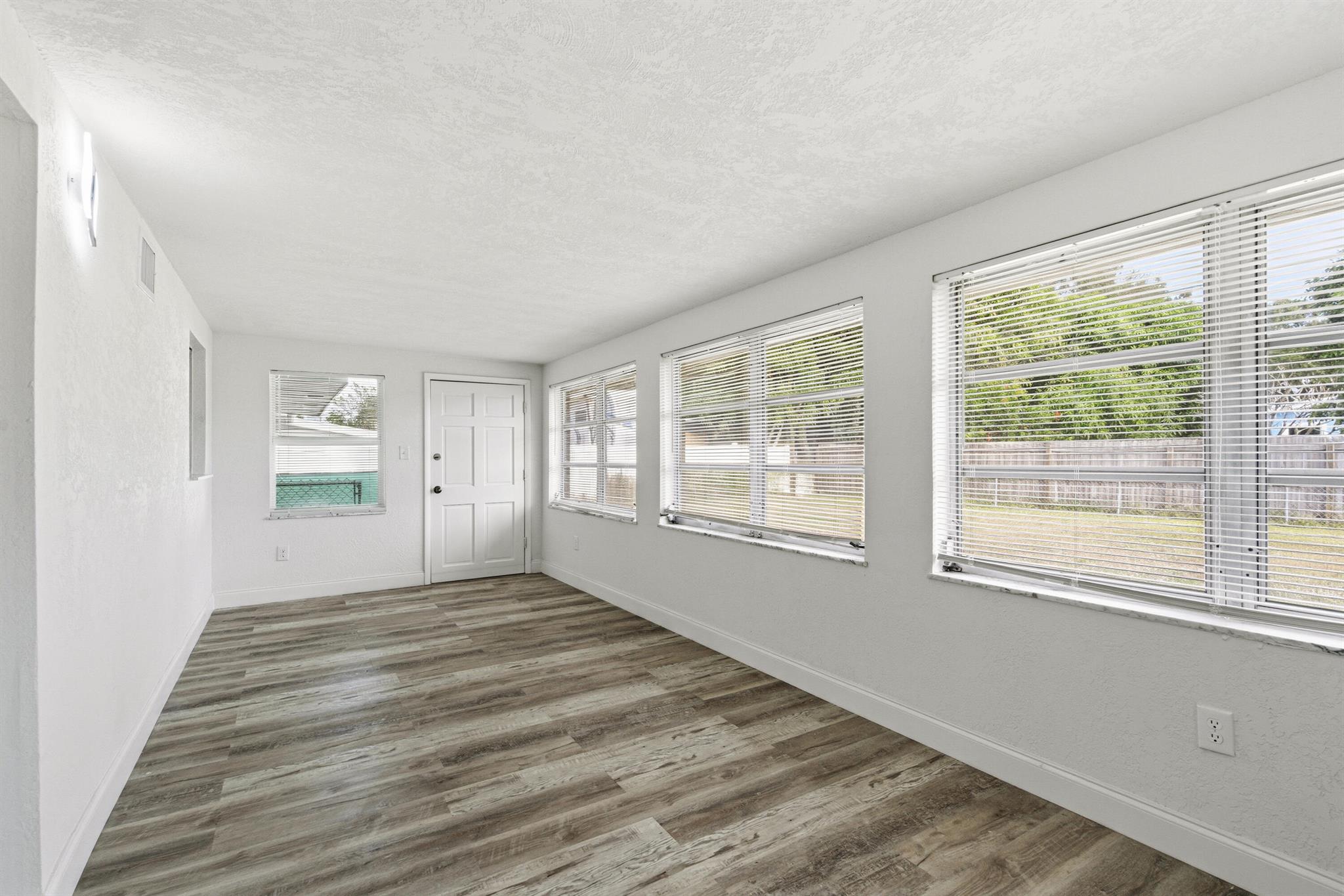 RIVER PARK UNIT 3 - Residential