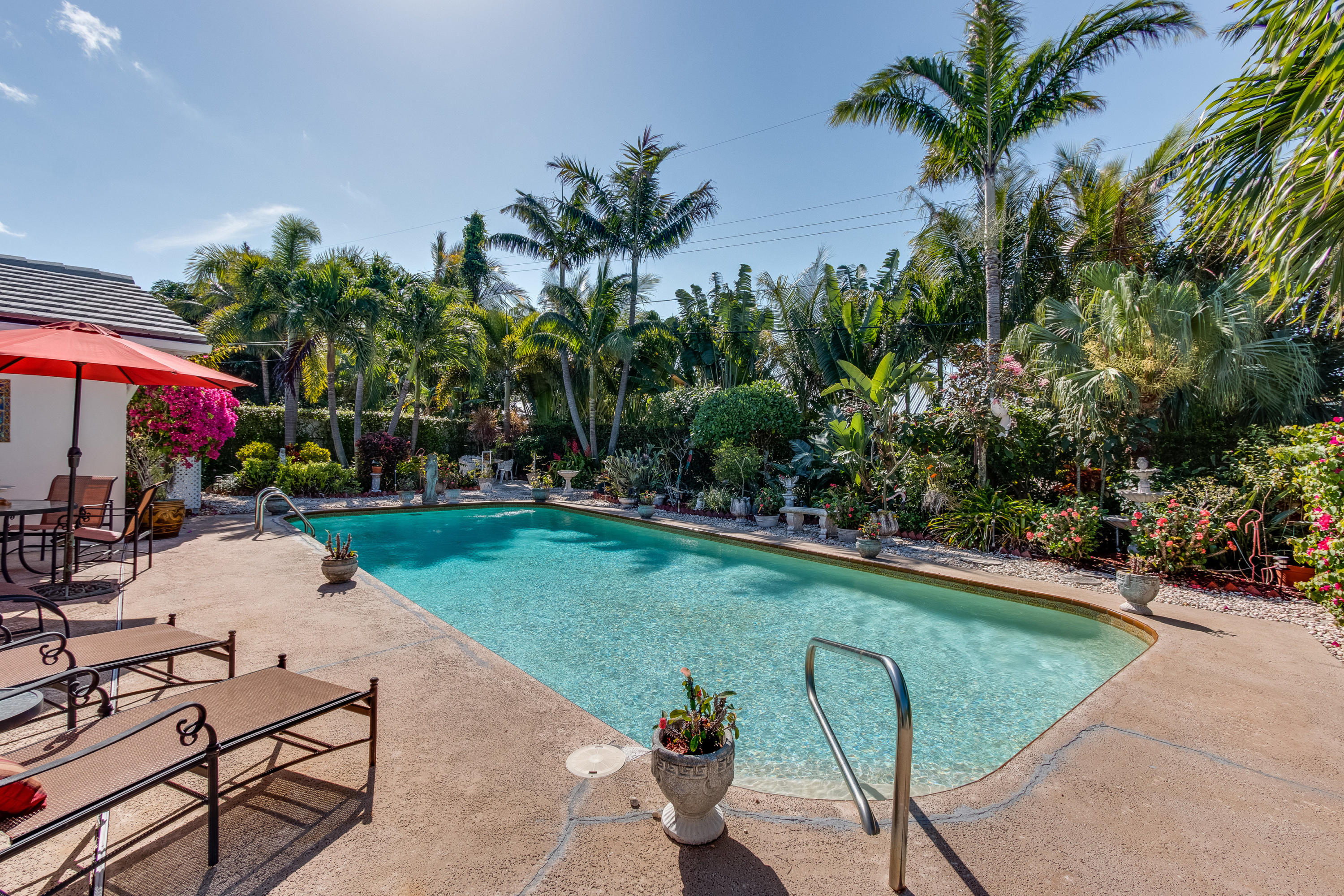 PALM BEACH SHORES - Residential