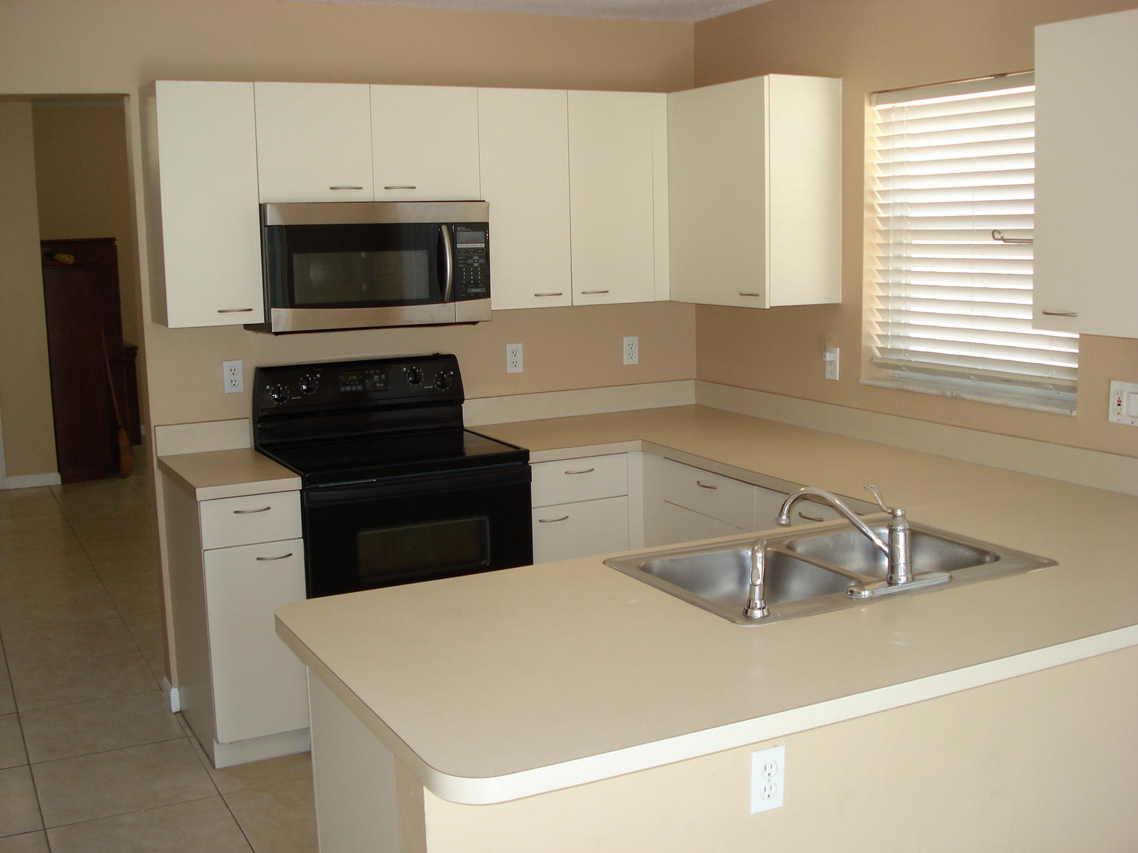 SORBET OF WINSTON PARK - Residential