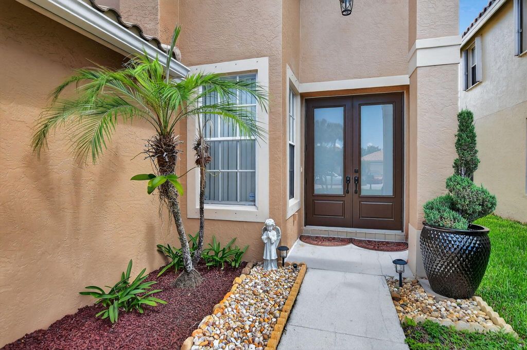 Photo of 3923 Westchester Way, Boynton Beach, FL 33436 (MLS # R11106648)