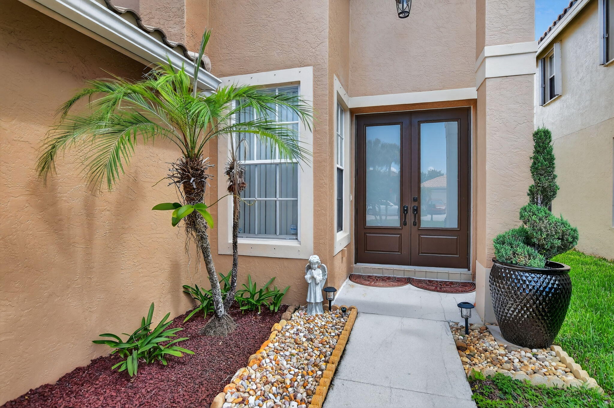 3923 Westchester Way