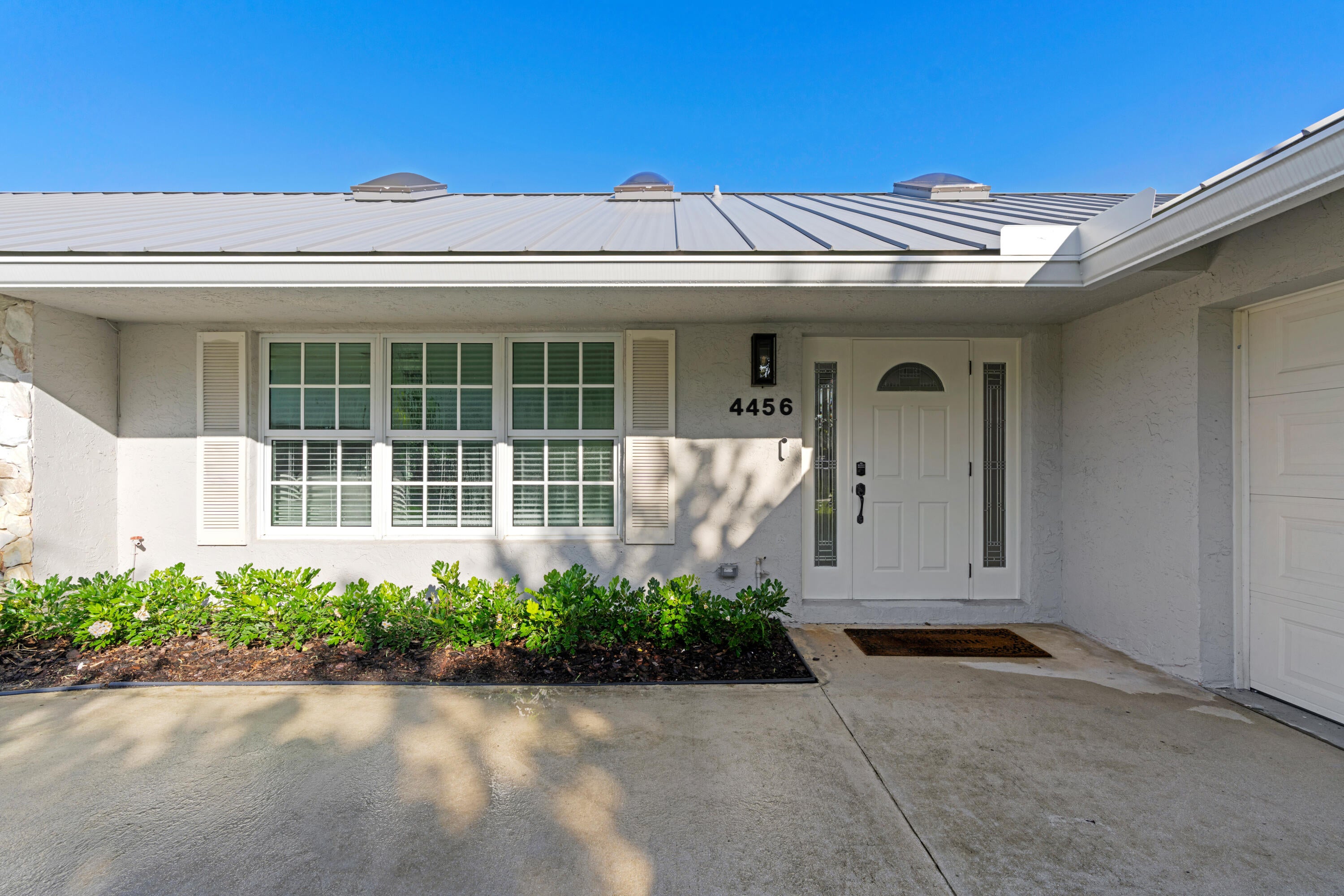 4456 Nicole Circle