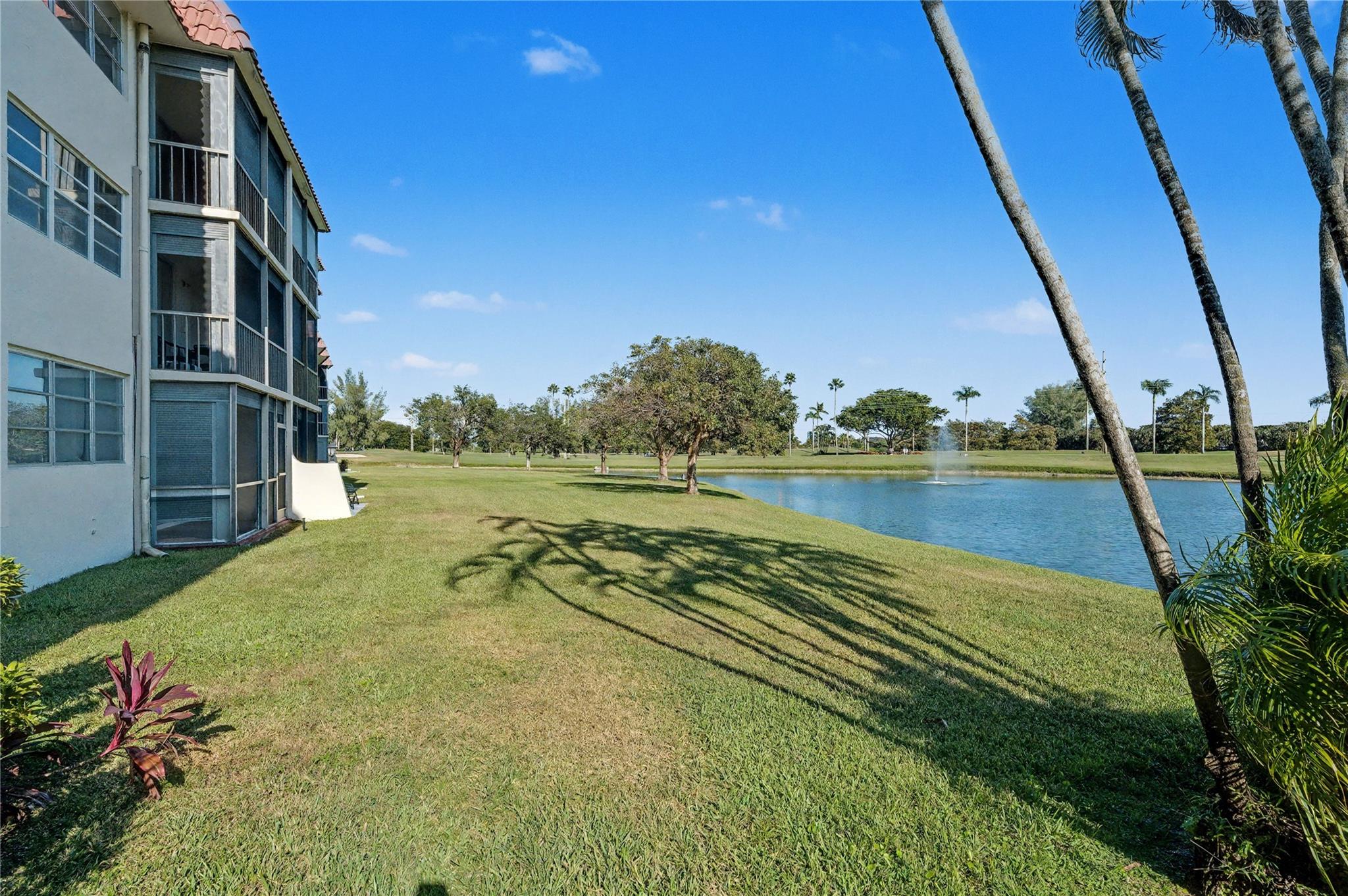 Hollybrook Golf & Tennis - Residential