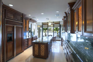 SUN AND SURF CLUB COMMUNI - Residential