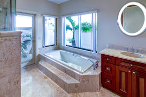 SUN AND SURF CLUB COMMUNI - Residential