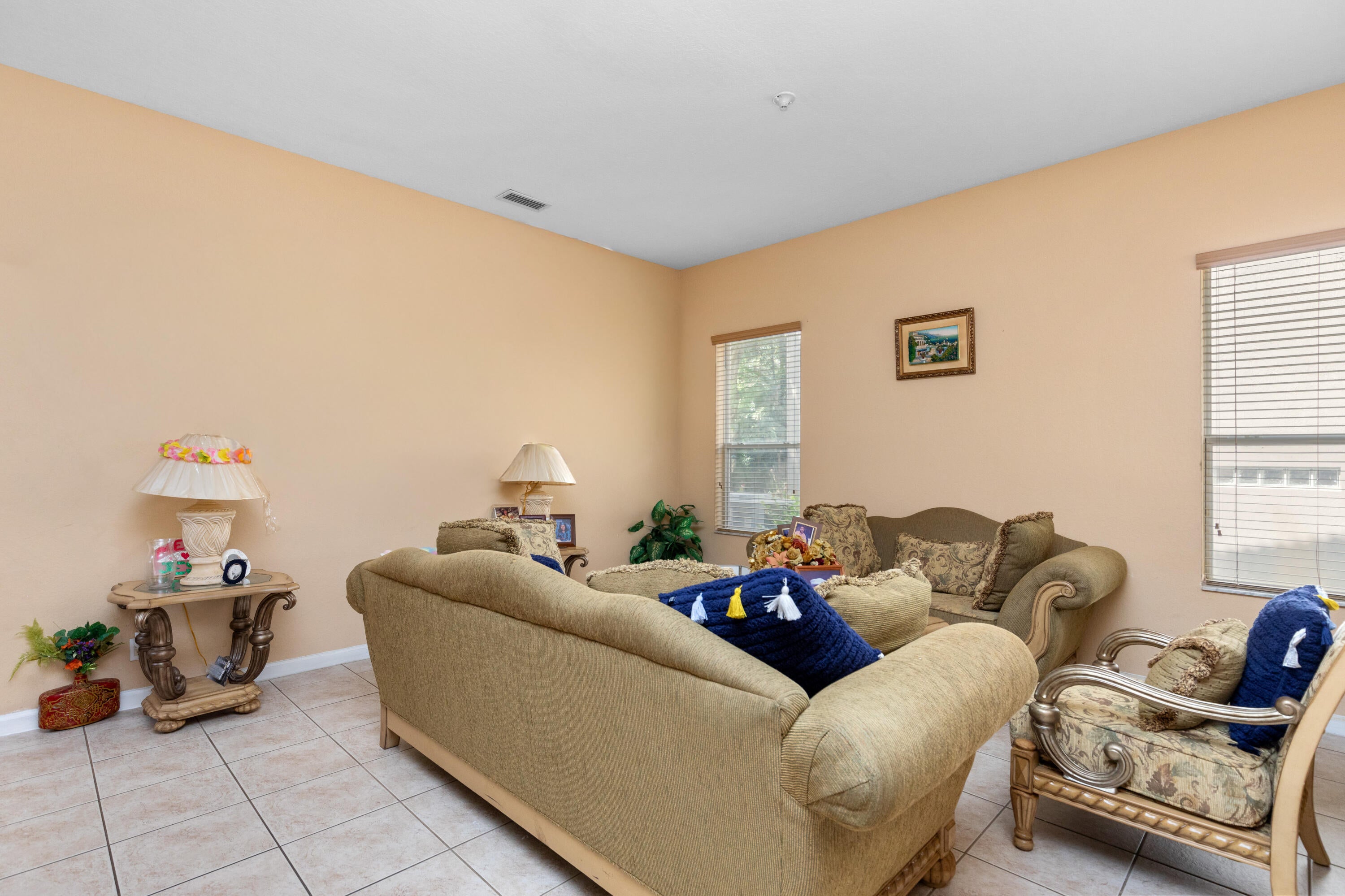 1017 GROVE PARK Circle