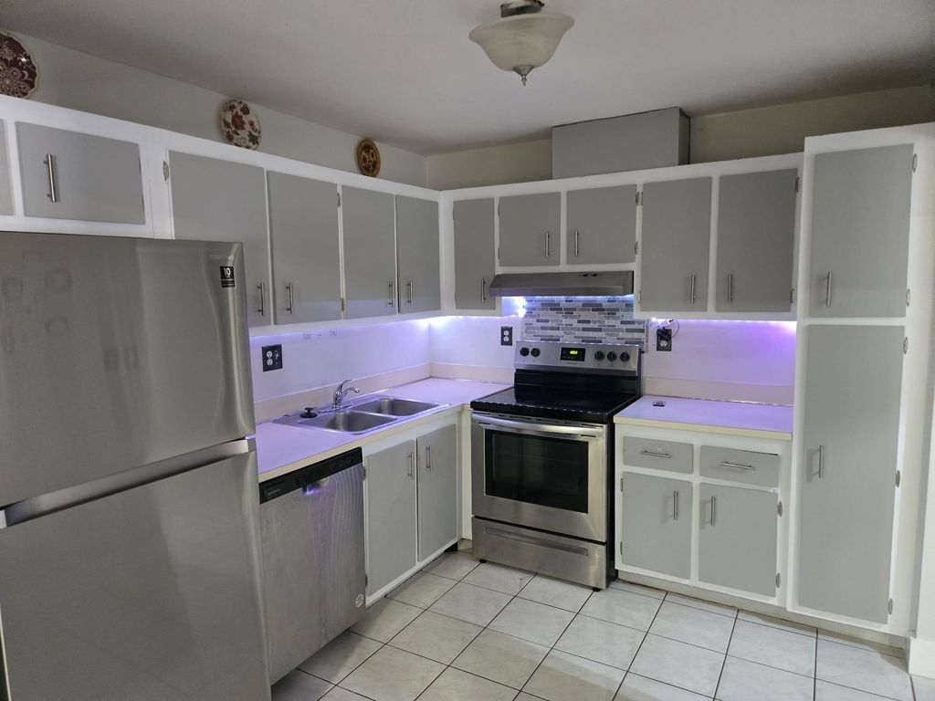 Photo of 704 SE 2nd Avenue #447, Deerfield Beach, FL 33441 (MLS # F10518354)