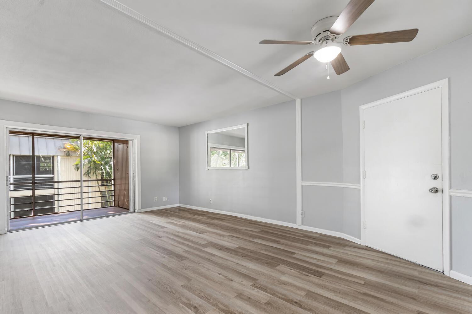 10821 N Military Trail 2