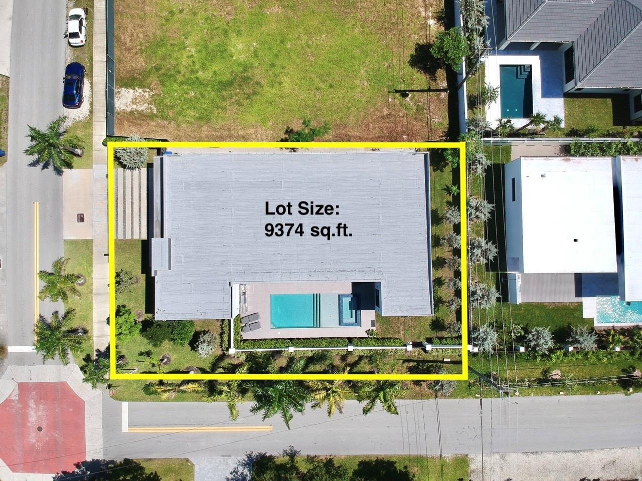 Petite 18-18 B - Residential