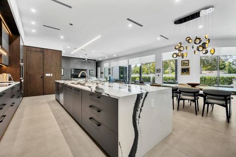 300 NE 21st Ct Wilton Manors FL 33305