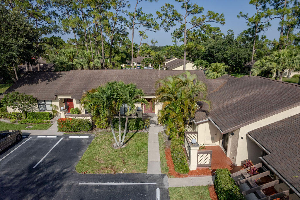 191 Mastic Tree Court