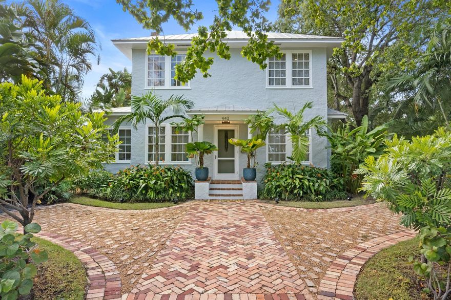 Beautifully renovated, and restored 5 bedroom, 5 bath home, with 2 rental cottages, and a resort styled outdoor space. The main house is a 3 BR, 3BA home, with 10 ft. ceilings w/wood beam accents, original hardwood floors, fireplace, and plaster walls. The 1st floor has a den/office, full bath and laundry. The primary suite has a new bath w/walk-in shower. 3 bedrooms, and 2 baths on the 2nd floor. The kitchen has all new appliances, and gas range. Between the 2 houses is the fabulous resort style pool deck, with lounges, grill area, and plenty of room to entertain. The 2 story guest house has 2 units. both are 1 BR/1BA w/full kitchens, living areas, and patios. The 2nd floor unit also has a screened porch. Currently running as The Citrus Cottage a popular vacation rental complex.