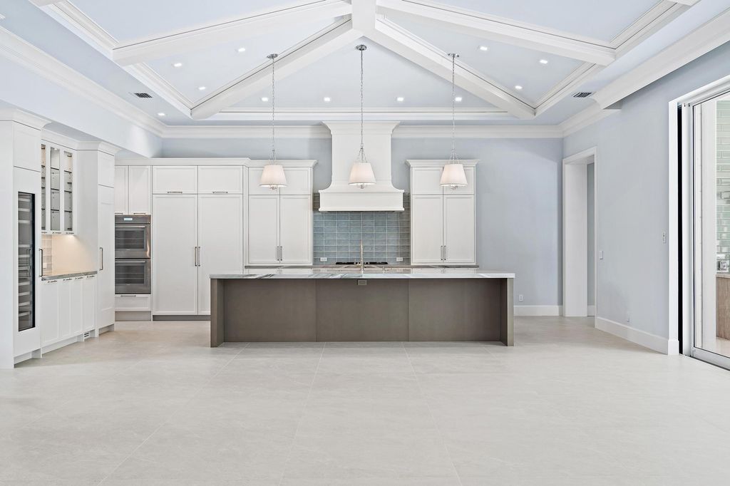 Photo of 2914 Bluewater Cv, Gulf Stream, FL 33483 (MLS # R11110877)