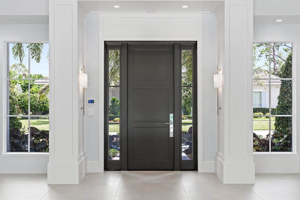 Photo of 2914 Bluewater Cv, Gulf Stream, FL 33483 (MLS # R11110877)