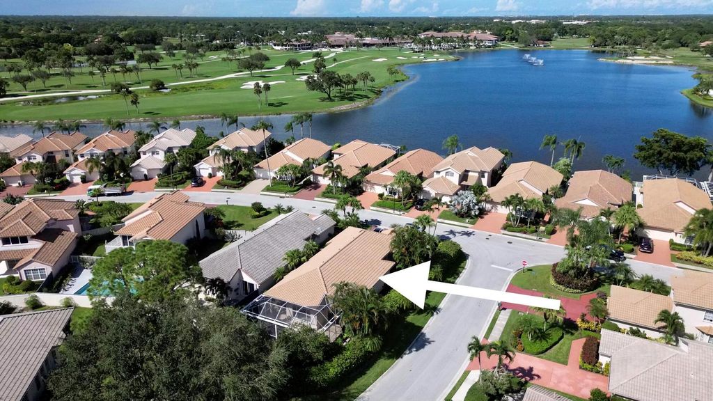 Photo of 944 Augusta Pointe Drive, Palm Beach Gardens, FL 33418 (MLS # R10922973)