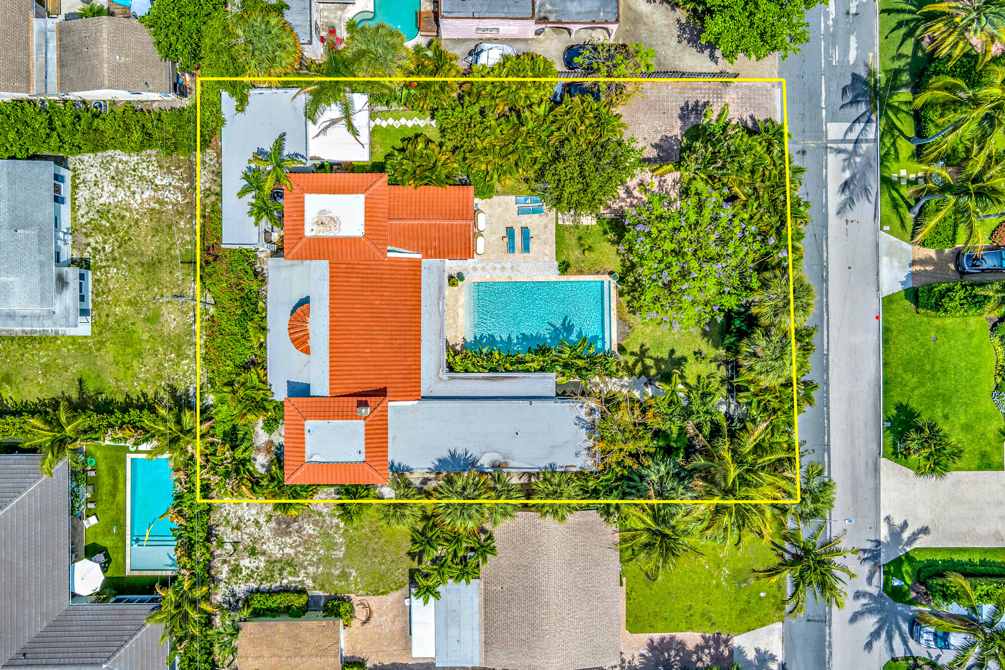 LAKEWOOD - Residential