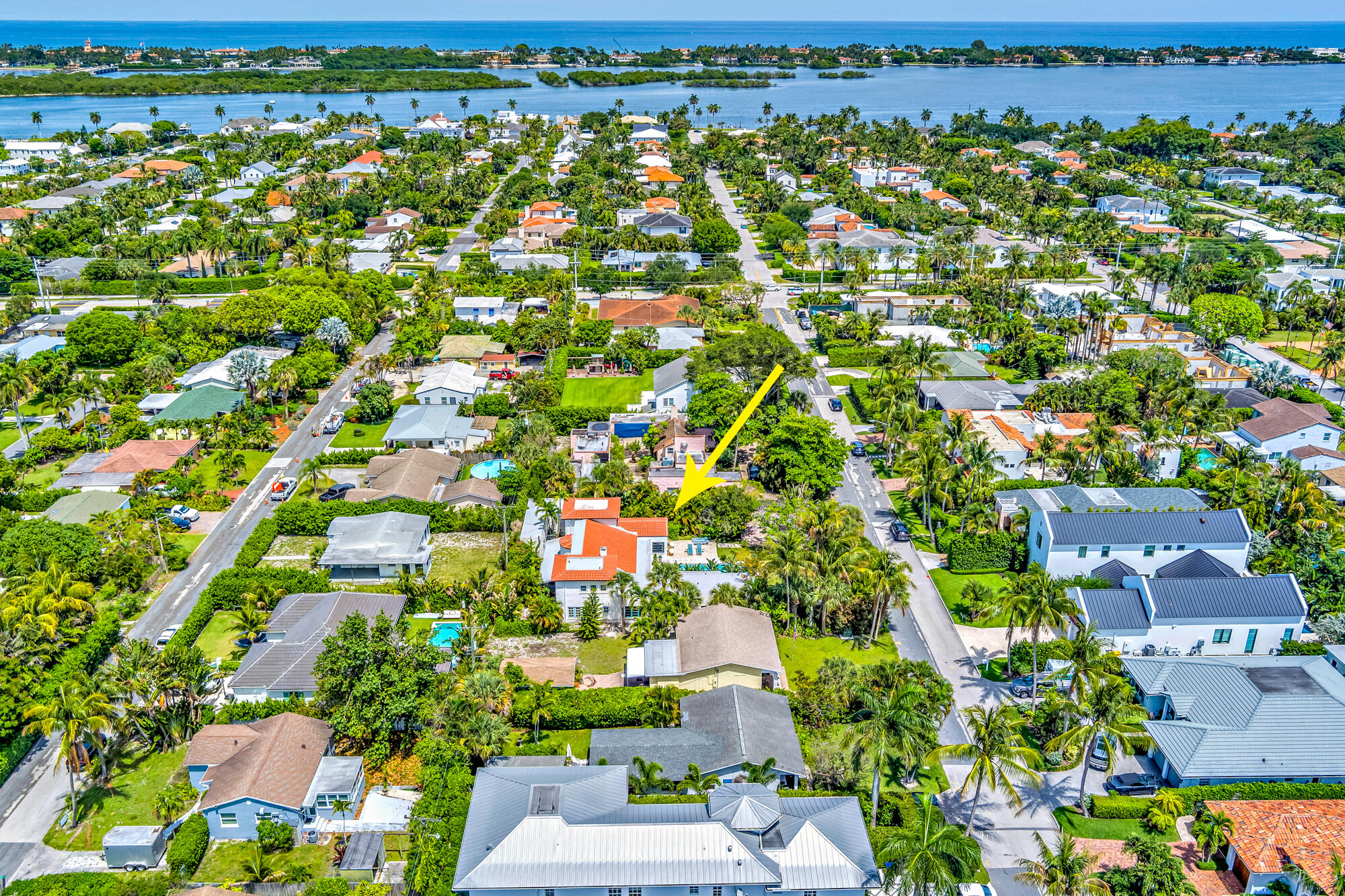 LAKEWOOD - Residential