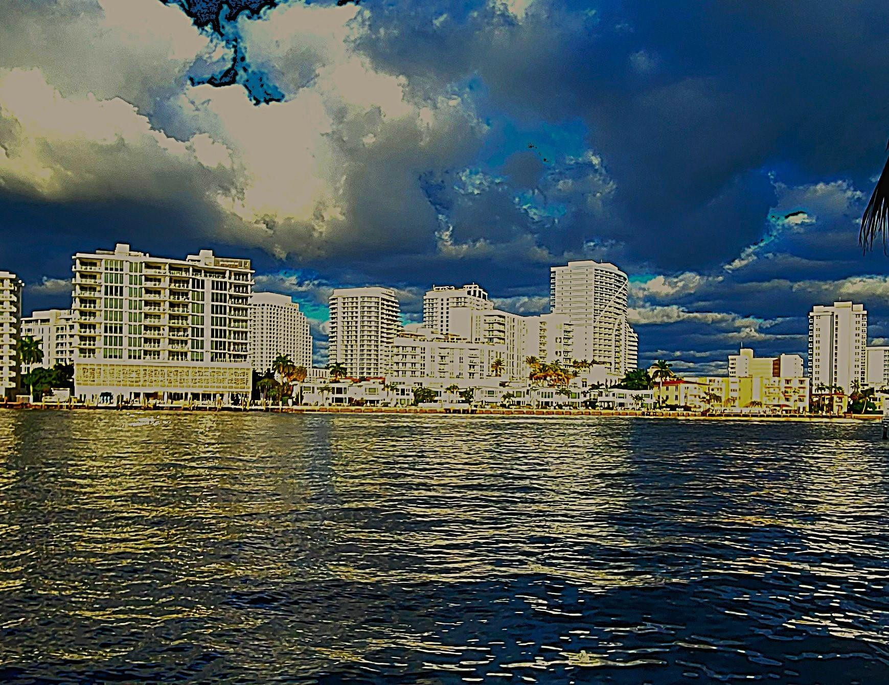 2617 Aqua Vista Boulevard