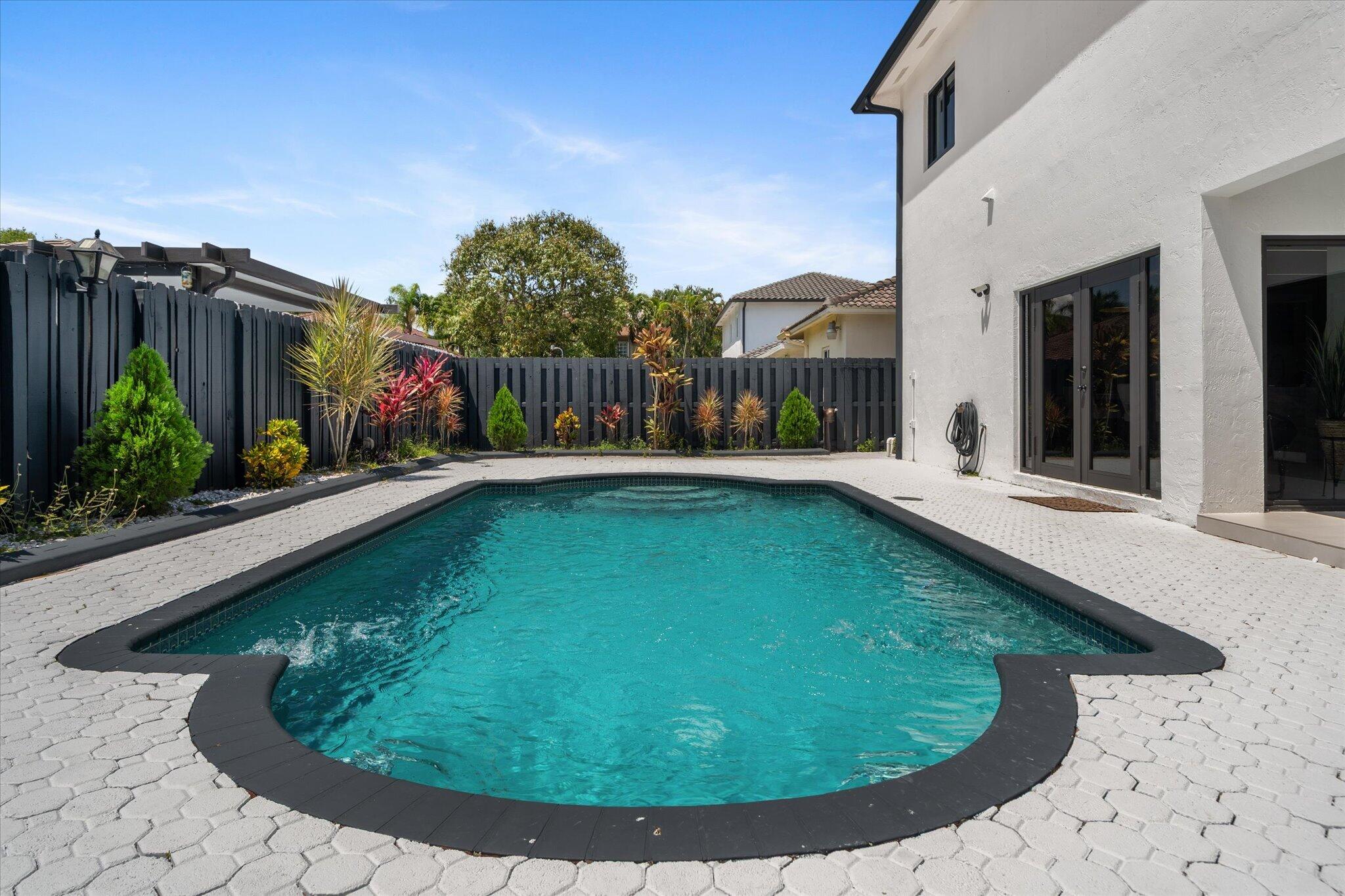 ROSEWAY SUB - Residential