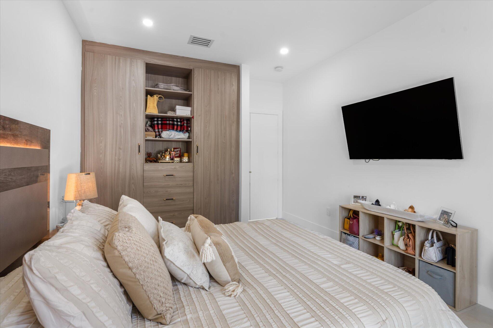 ROSEWAY SUB - Residential