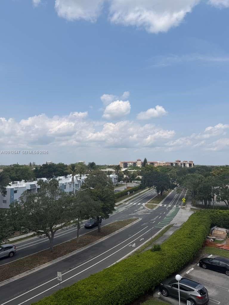 Photo of 500 Executive Center Drive #5C, West Palm Beach, FL 33401 (MLS # A12012047)