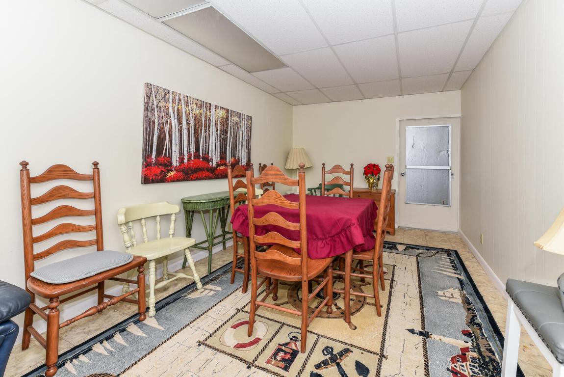 HIDDEN HARBOUR CONDO - Residential