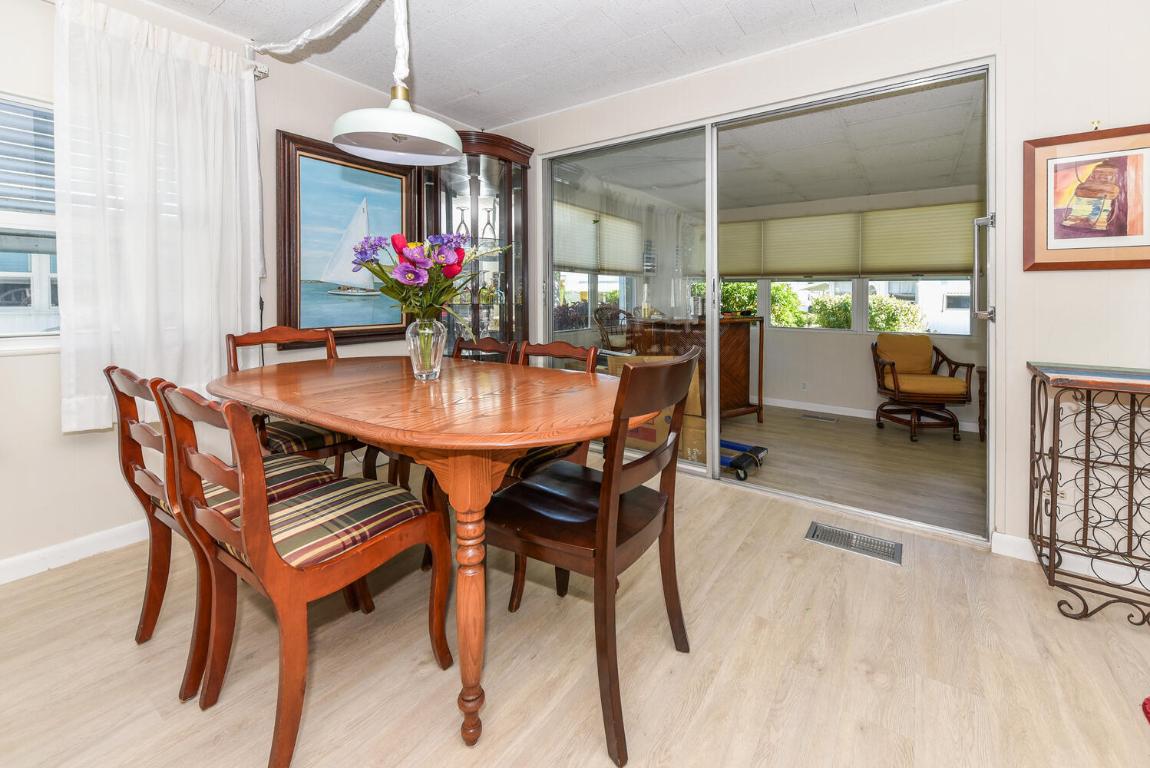 HIDDEN HARBOUR CONDO - Residential