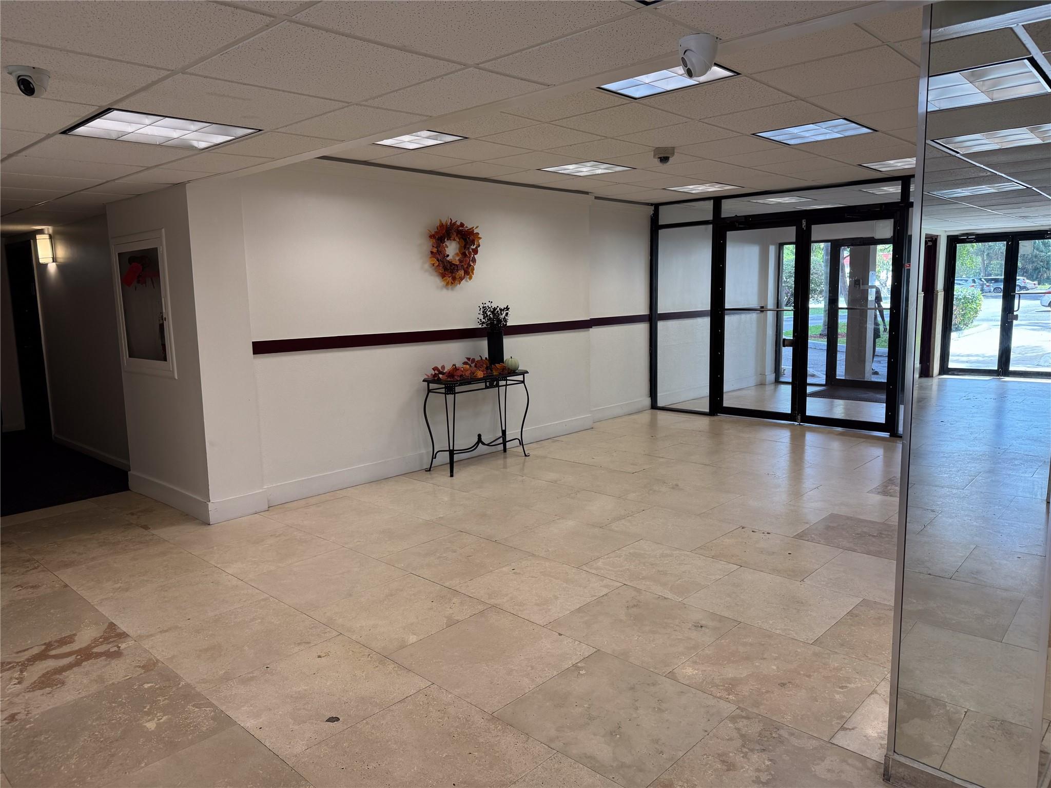 Manors of Inverrary Condo - Residential