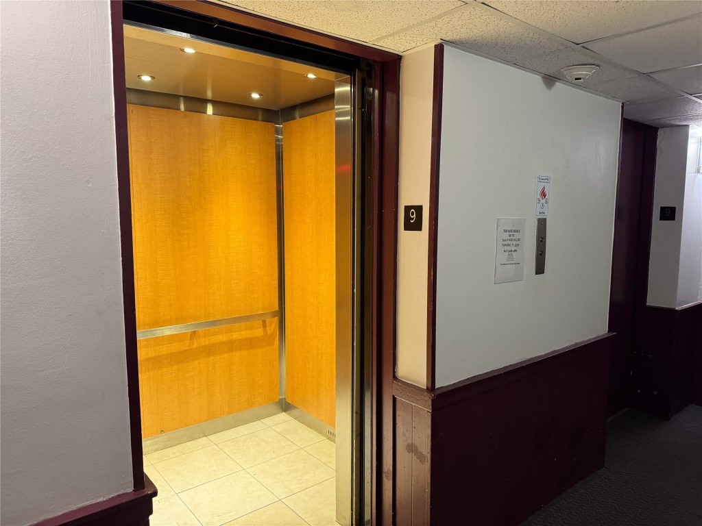 Manors of Inverrary Condo - Residential