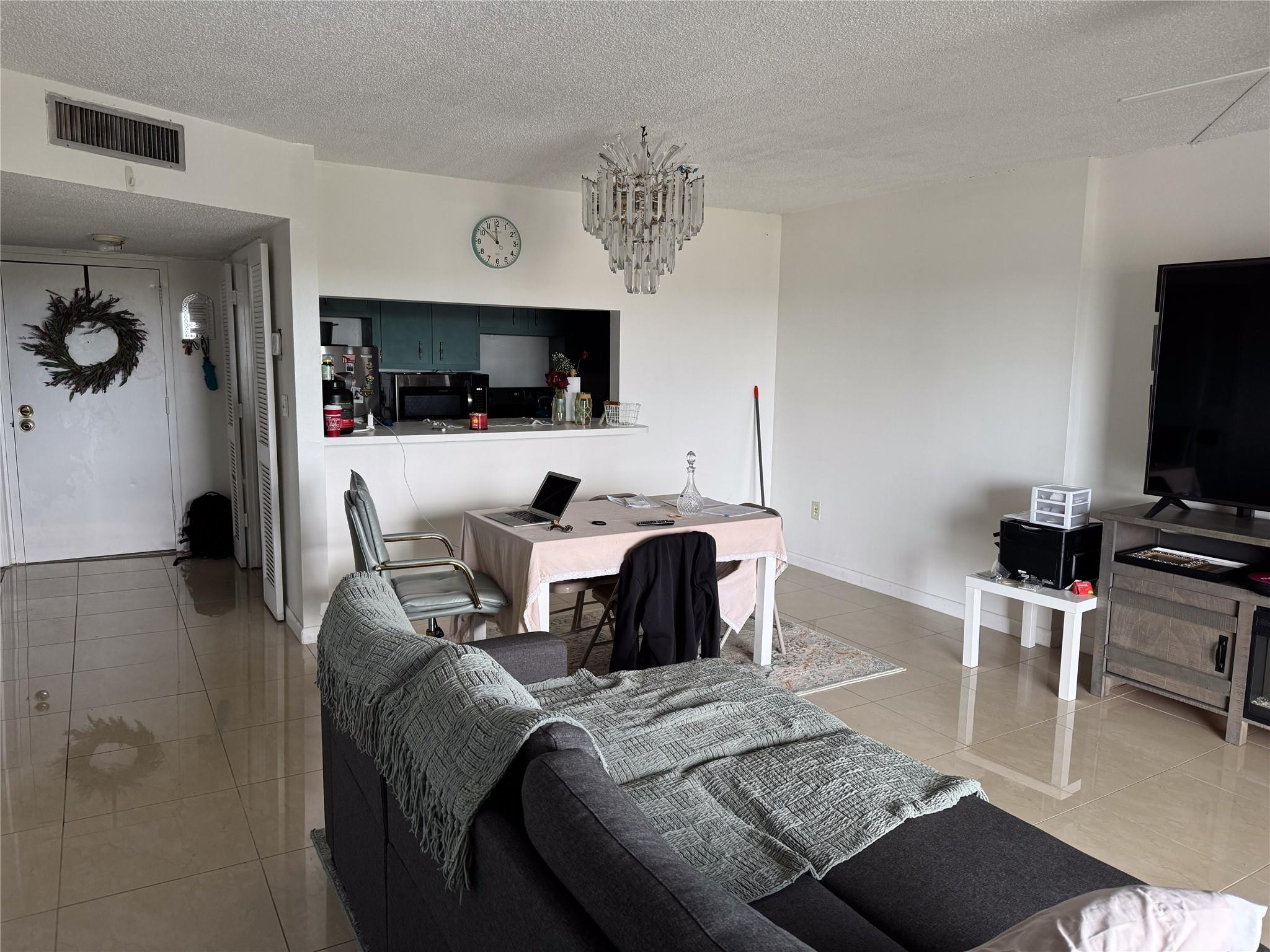 Manors of Inverrary Condo - Residential