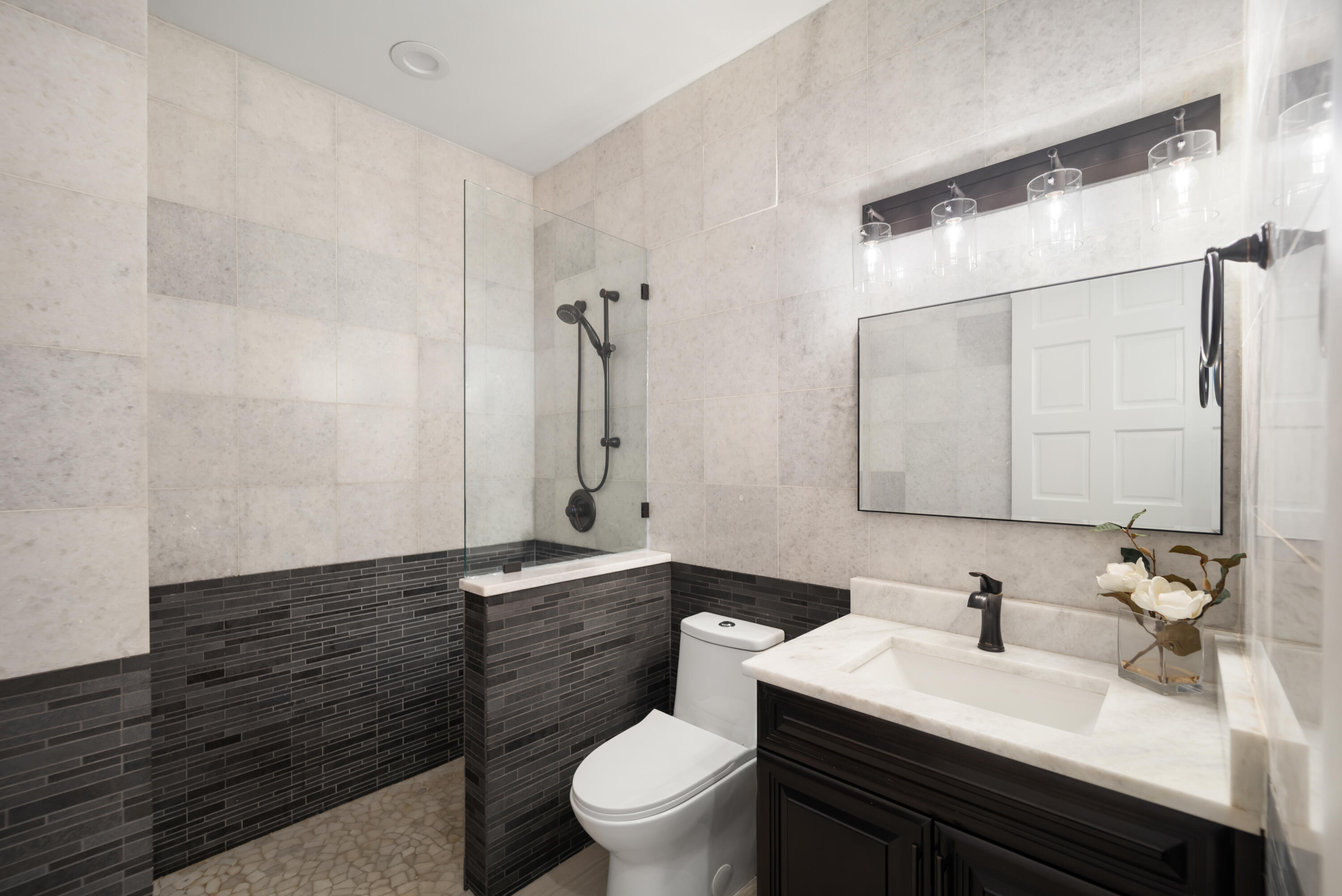 VICTORIA PARK RE-AMENDED PLAT - Residential