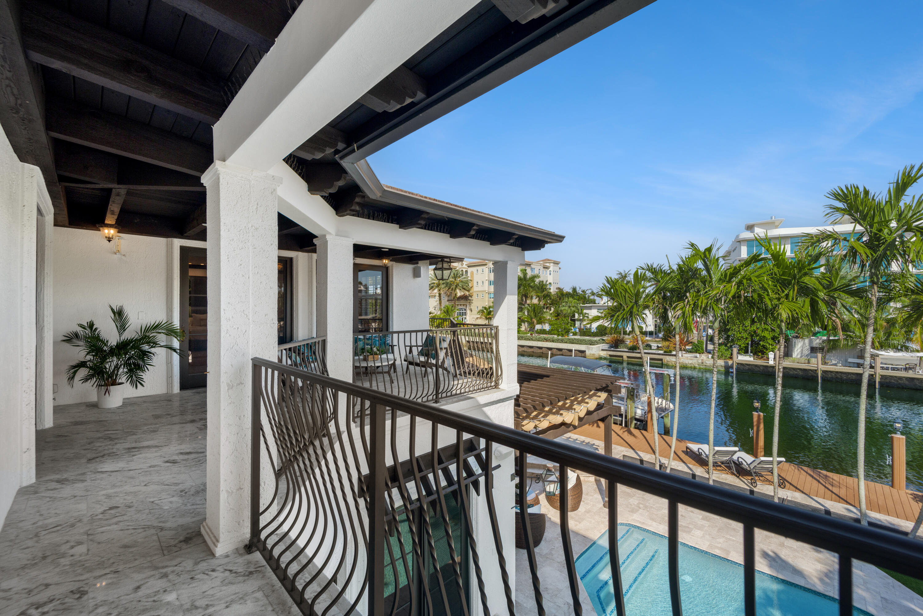 VICTORIA PARK RE-AMENDED PLAT - Residential