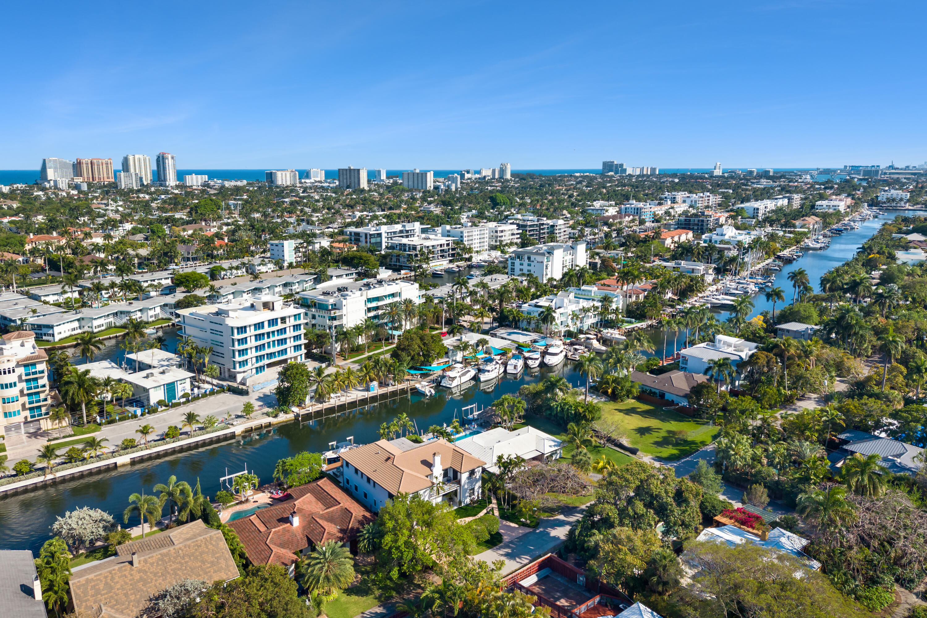 VICTORIA PARK RE-AMENDED PLAT - Residential