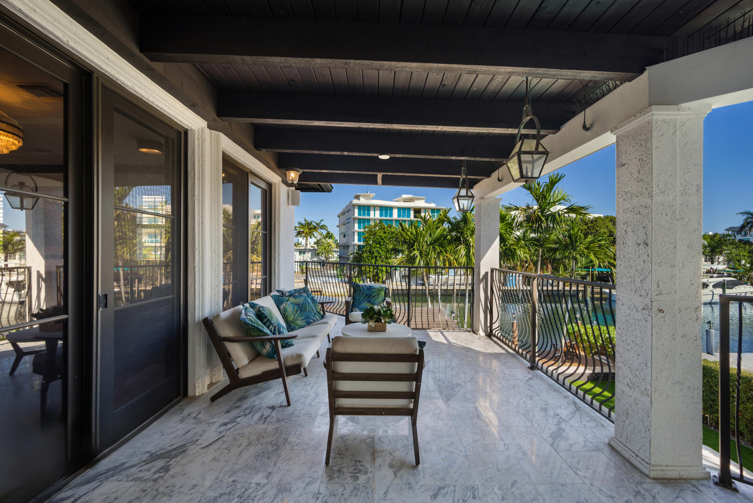 VICTORIA PARK RE-AMENDED PLAT - Residential