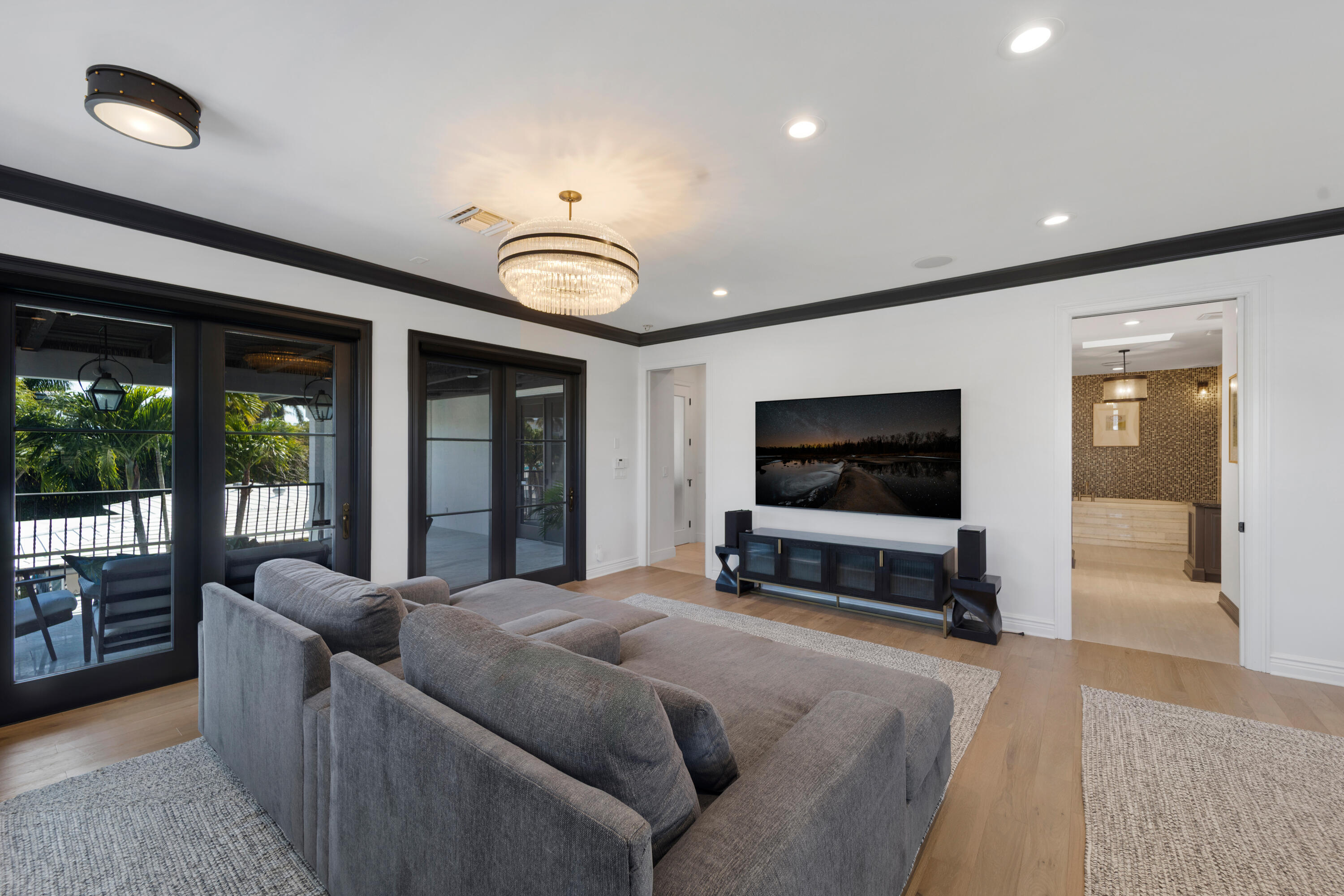 VICTORIA PARK RE-AMENDED PLAT - Residential