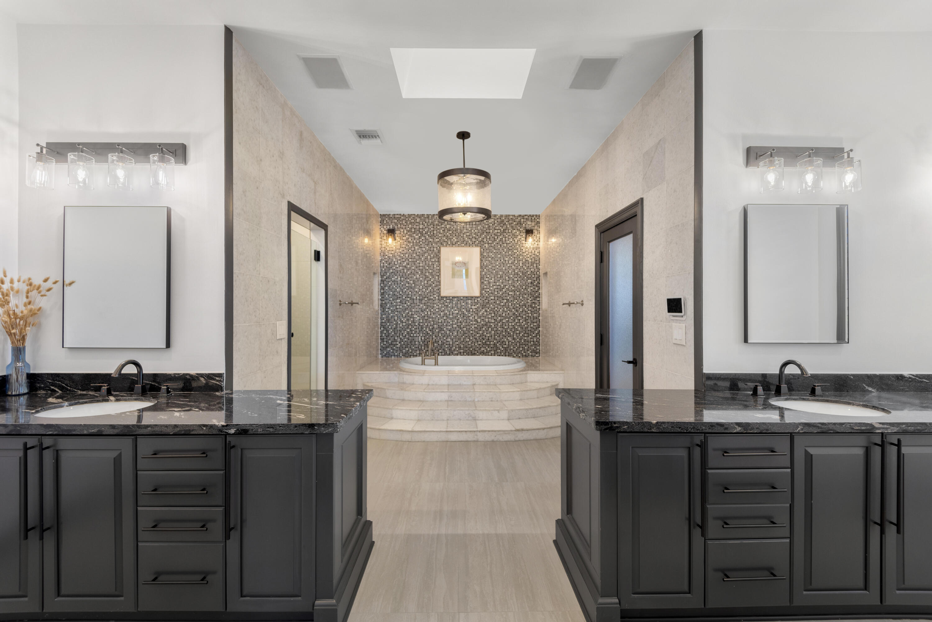 VICTORIA PARK RE-AMENDED PLAT - Residential