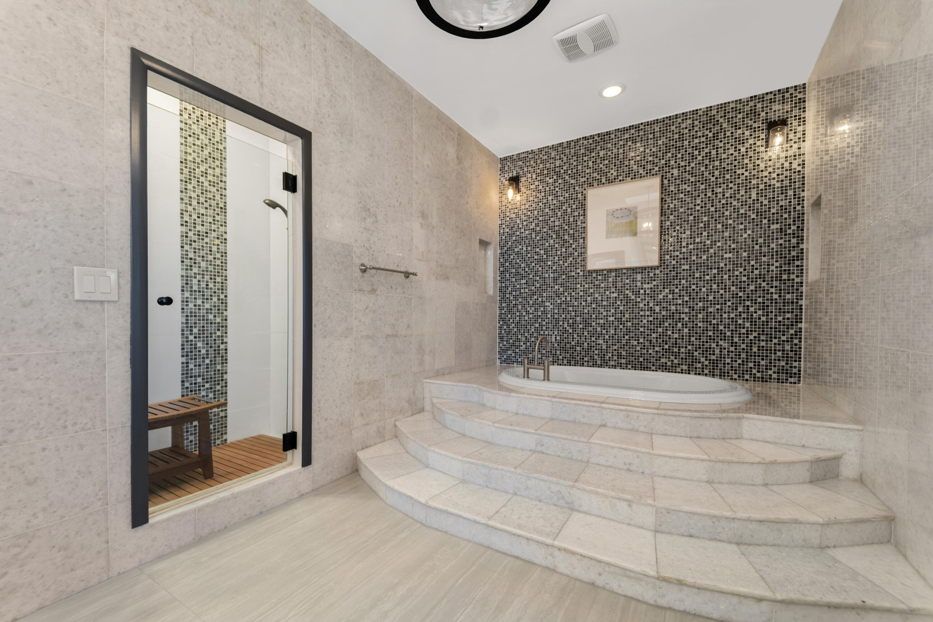 VICTORIA PARK RE-AMENDED PLAT - Residential